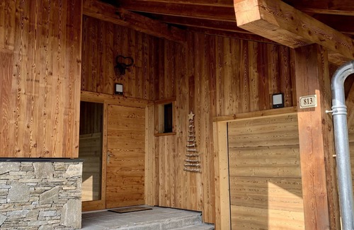 Verchaix Ski Chalet | Contemporary chalet for 10 people