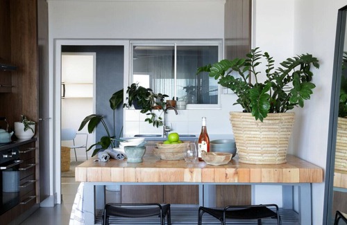 Clifton Apartment | Contemporary Clifton Apartment - Number 5104