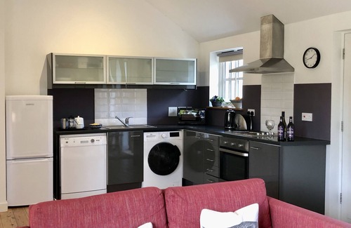 Penryn Cottage | Contemporary cottage for 2 people (plus baby) in rural setting near to Falmouth