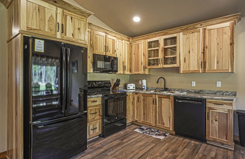 Conover House | Contemporary dog-friendly cabins with hot tub, fireplaces, patios, & game room