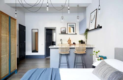 Angel Apartment | Contemporary Studio - minutes from Angel Tube St.