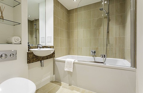 Vincent Square Apartment | Contemporary Vauxhall Apartment