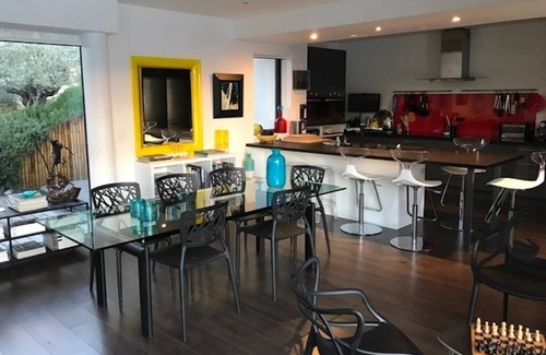 Peypin Villa | Contemporary villa in Peypin, near Aix-en-Provence and Cassis