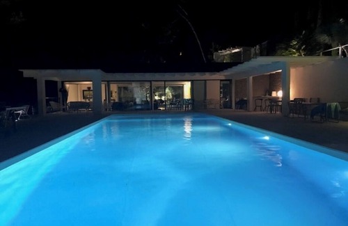 Peypin Villa | Contemporary villa in Peypin, near Aix-en-Provence and Cassis