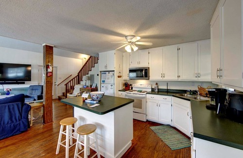 Ocracoke House | Context Switch: Great Ocracoke family vacation home in a secluded quiet area.