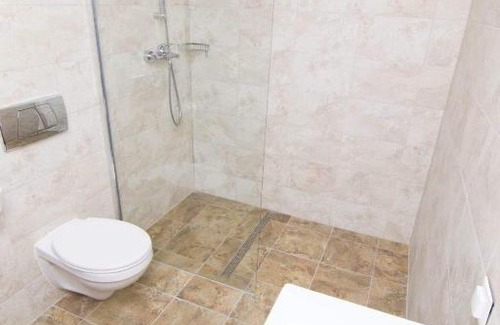 Sfantu Gheorghe Bed & Breakfast | Continental Boutique Rooms
