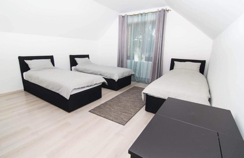 Sfantu Gheorghe Bed & Breakfast | Continental Boutique Rooms