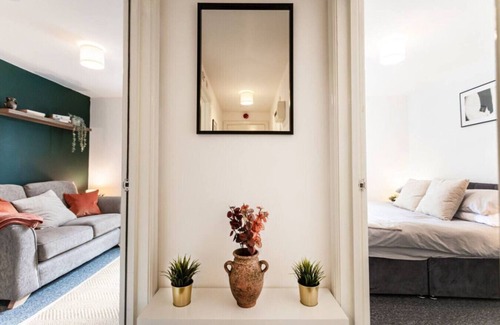 Easton Apartment | Contractor*Long Stays Discounts*Parking