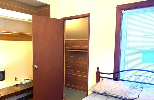 Malden House | Convenience location easy connect to MIT, Boston downtown, outlet and much more