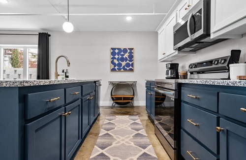 Chattanooga Condo | Convenient 2 bedroom on Main St