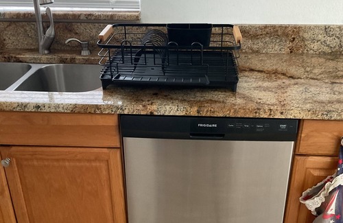 Deep Creek House | Convenient 3-bedroom home with WiFi, AC,in peaceful Punta Gorda