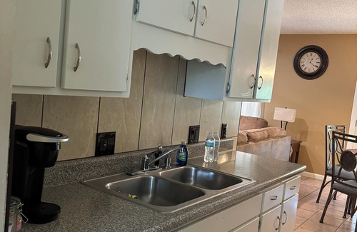 Johnson House | Convenient, and Clean Home 1BR