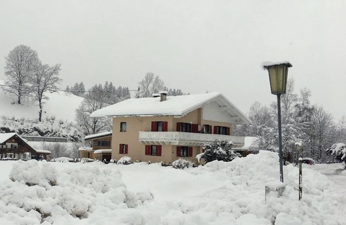 Soell Apartment | Convenient modern apartment in Soell, close to the ski lift