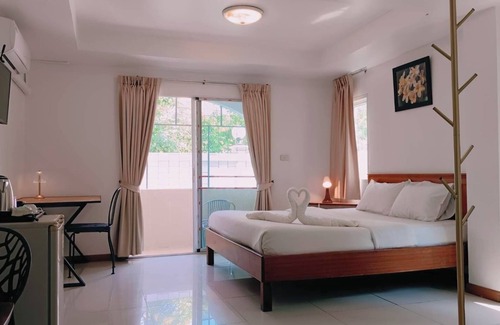 Lat Krabang Hotel | Convenient Resort