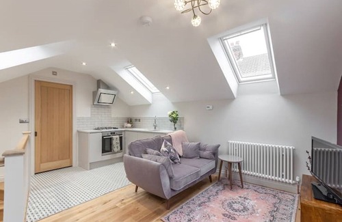 Whitley Bay House | Converted Detached Old Stable in Nice area