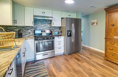 Cookson House | Cookson Vacation Rental w/Spacious Yard & Porch!