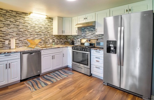 Cookson House | Cookson Vacation Rental w/Spacious Yard & Porch!