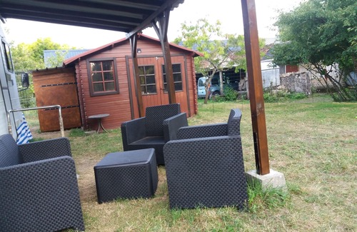Genneteil House | cool camping