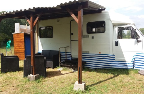 Genneteil House | cool camping