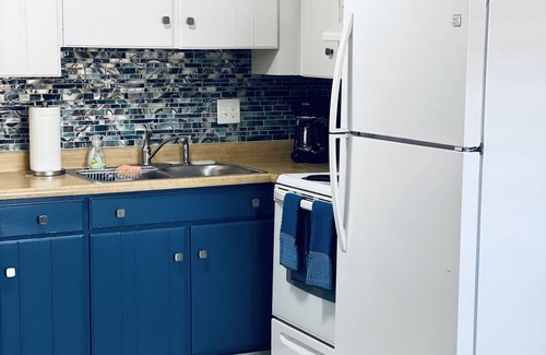 Canon City Apartment | Cool Hand Luke 2bed/1bath Apt. Downtown Historic Canon City