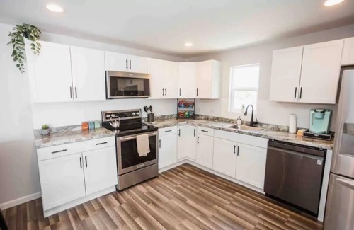 Dodge City House | Cool, Trendy house in Dodge City! The Painted Cow