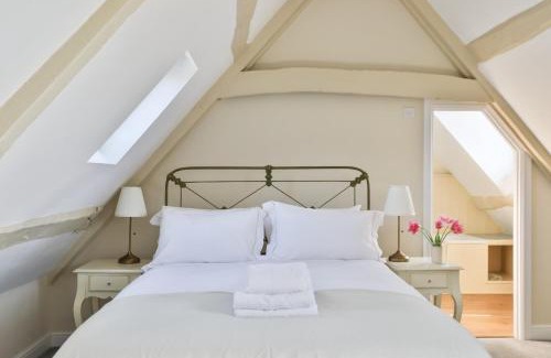 Tetbury House | Coombers Mead Cottage