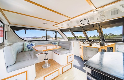Coomera Boat Rental | Coomera Houseboat Holidays