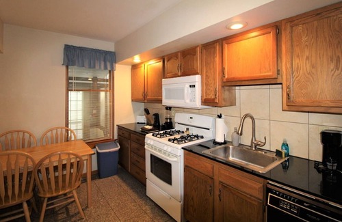 Oneonta Apartment | Cooperstown Baseball Rentals - Championship #2