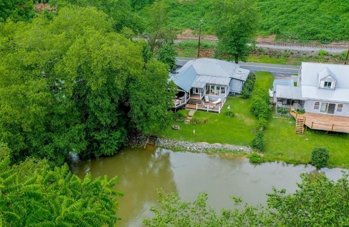 Williamstown House | Copper Basin River House