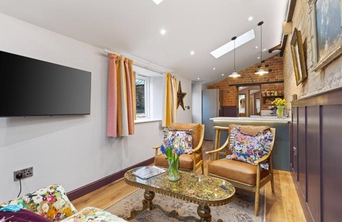 Empingham House | Copper Beech Cottage