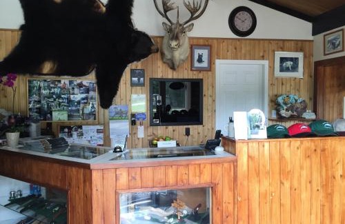 Terrace Hotel | Copper River Motel
