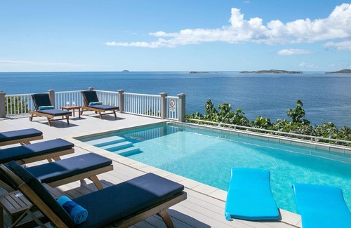 Great Cruz Bay Villa | Coqui: Newly Renovated! Full AC! Fantastic Views!