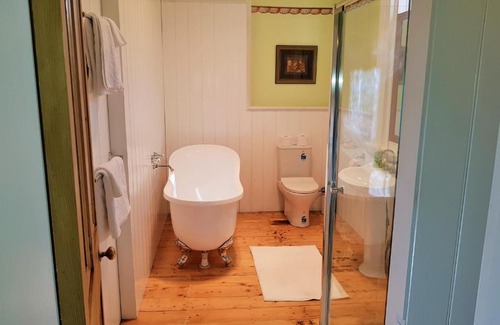 Coragulac House | Coragulac House Cottages