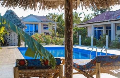 Makunduchi Villa | Coral Cliff Villas - Garden view villa 1n