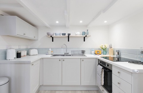Porthleven Cottage | Coral Cottage