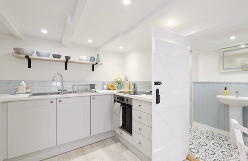 Porthleven Cottage | Coral Cottage