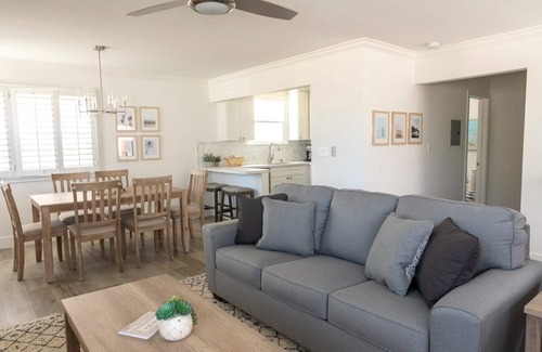 Corona del Mar Condo | Coral Cottage in Newport Beach