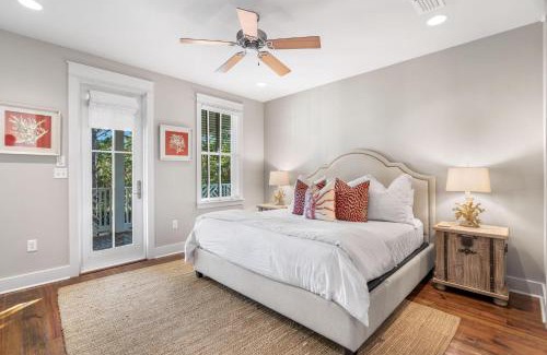 Watercolor House | Coral Cottage