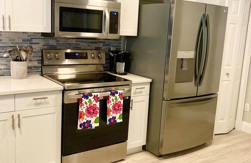 Ole Condo | Coral Falls Retreat on 1st Floor - Lely - Booking NOW for summer!