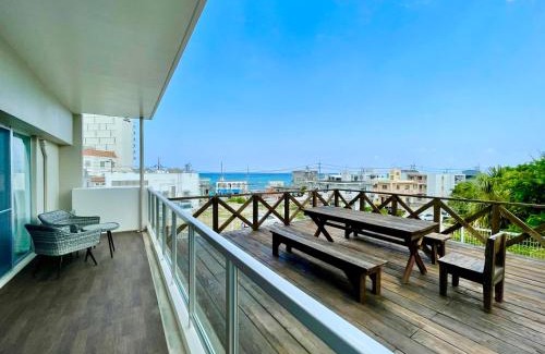 Maeganeku Hotel | Coral Palace Onna by Sunset Avenue