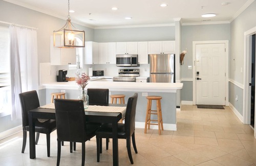 Charlotte Condo | Coralbell Villa - Near UNCC & PNC Pavilion, Pools, Grill, Spacious, 15 Mins to Uptown, King Suite!