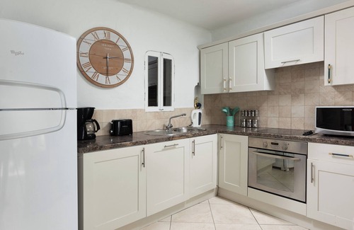 Prospect Apartment | Coralita No.2, Oceanfront Apartment Near Sandy Lane
