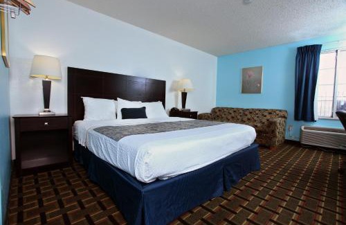 Newton Hotel | Coratel Inn & Suites by Jasper Newton