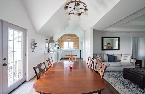 Williamstown House | Cordova Retreat - 7 Minutes from Ark!