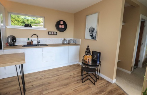 Inverness Cottage | Core-na-bye