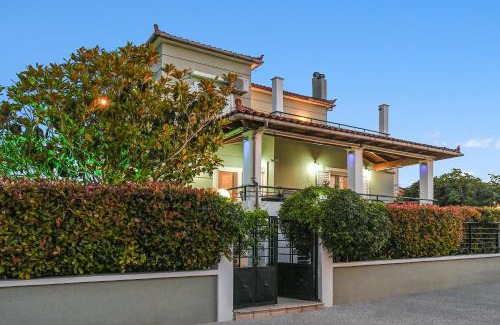 Vrahati House | Corinthian Green Villa