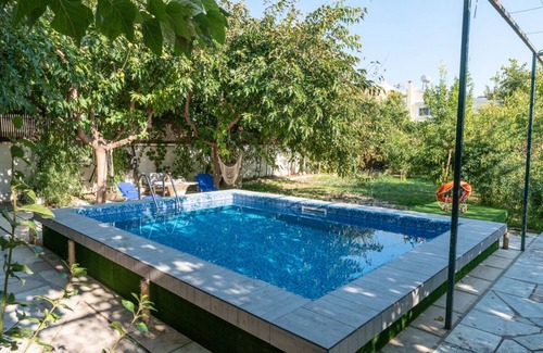 Vrahati Villa | CorinthianVillas Orange Villa
