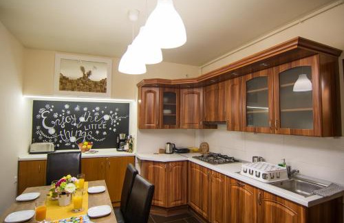 Eger Apartment | Cork Apartman