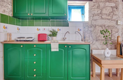 Arsos Apartment | Cornaro House - Deluxe Studio w/ shared Courtyard
