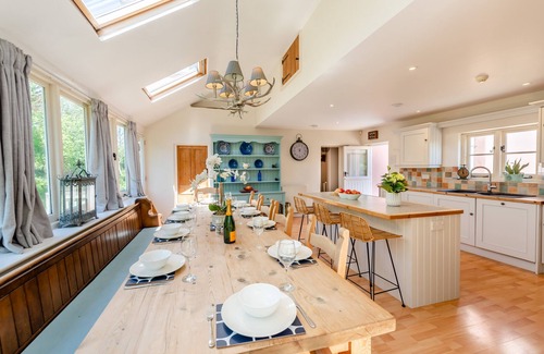 Westleigh House | Cornborough Combe - Five Bedroom House, Sleeps 10